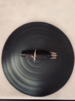 Rond onregelmatig handgevormd plateau 30 cm